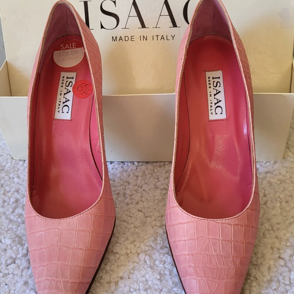 "ISAAC" PINK LEATHER CROCODILE HEELS - SIZE 6.5 - NWT